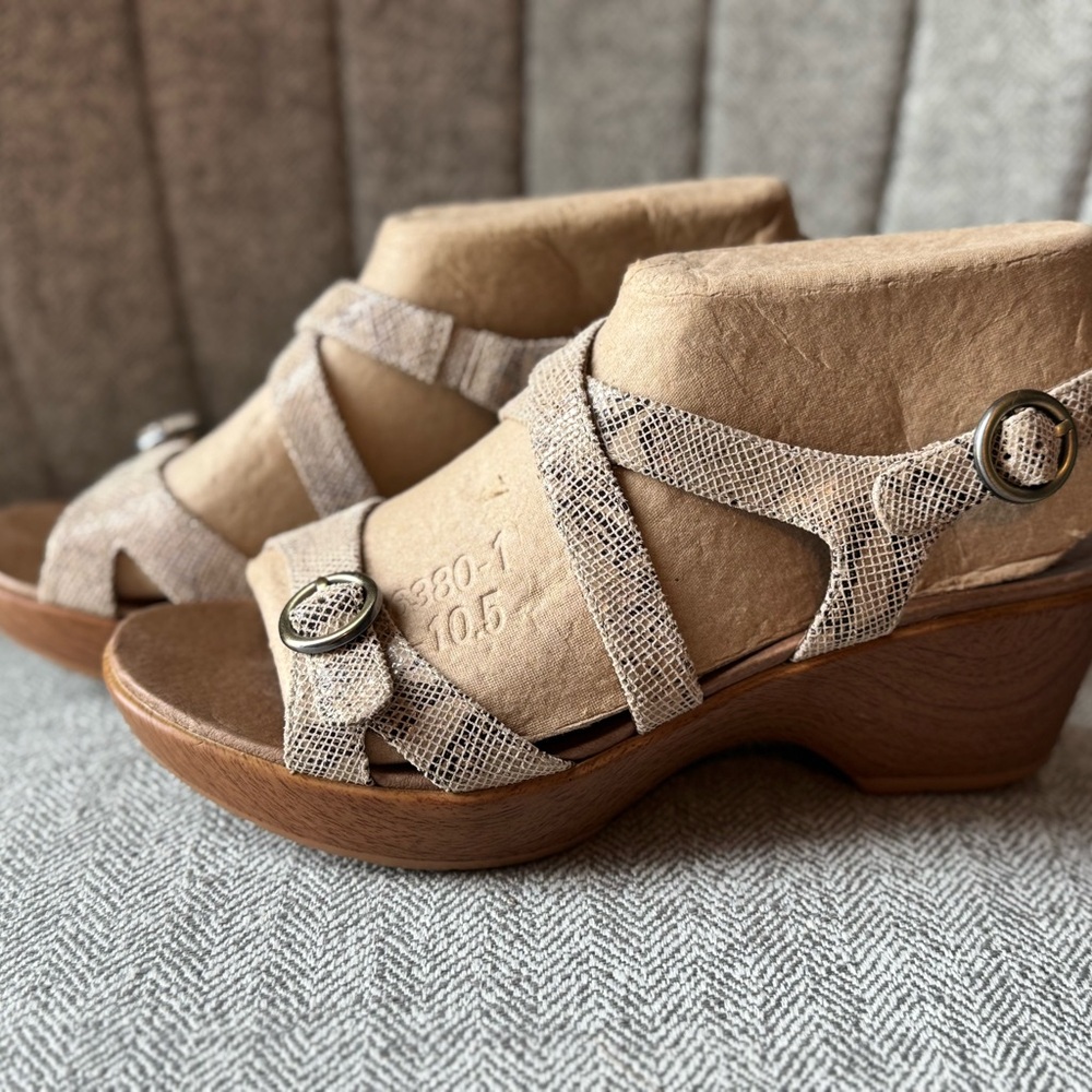 Dansko Julie wedge sandal